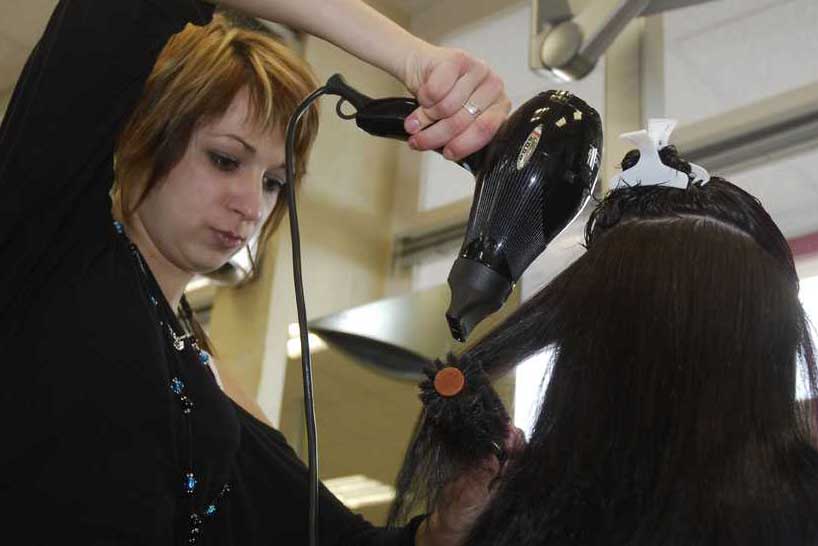 coupes courtes très féminines